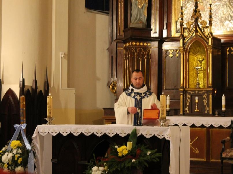 Перададвэнтовае моладзевае спатканне 