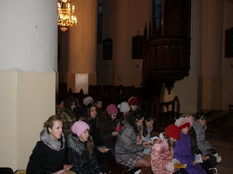 Перададвэнтовае моладзевае спатканне 