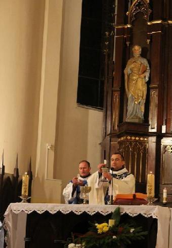 Перададвэнтовае моладзевае спатканне 