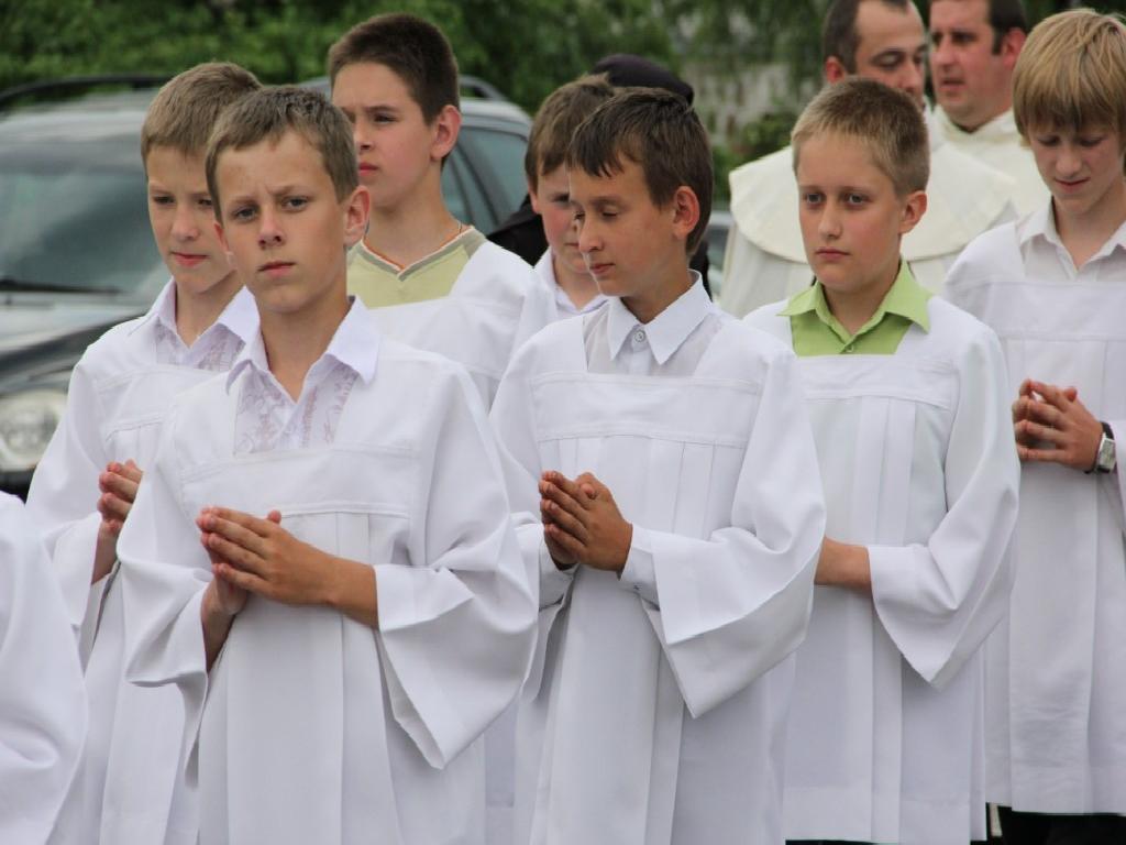 Перэгрынацыя рэліквій Св.Тэрэзы ад Дзіцяткі Езуса ў нарачанскай парафіі