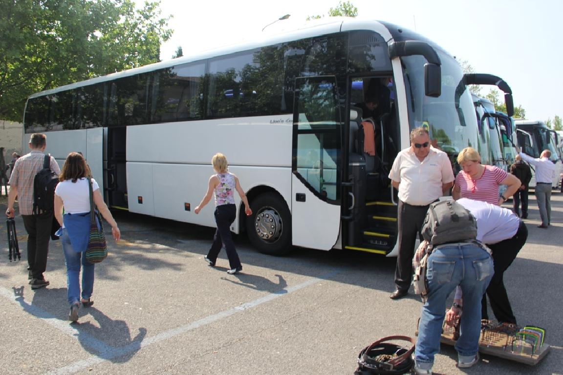 Пілігрымка вернікаў нарачанскай парафіі на кананізацыю Яна Паўла II і Яна XXIII Пілігрымка вернікаў нарачанскай парафіі на кананізацыю Яна Паўла II і Яна XXIII