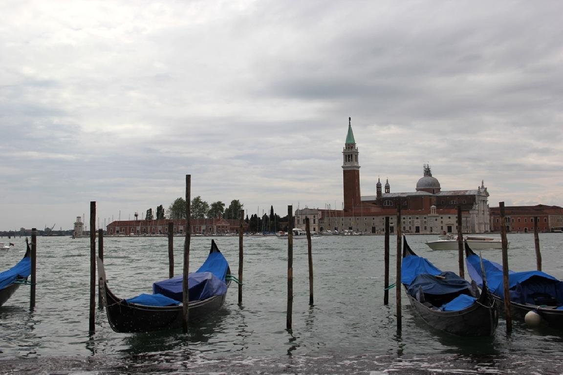 Пілігрымка вернікаў нарачанскай парафіі на кананізацыю Яна Паўла II і Яна XXIII Пілігрымка вернікаў нарачанскай парафіі на кананізацыю Яна Паўла II і Яна XXIII
