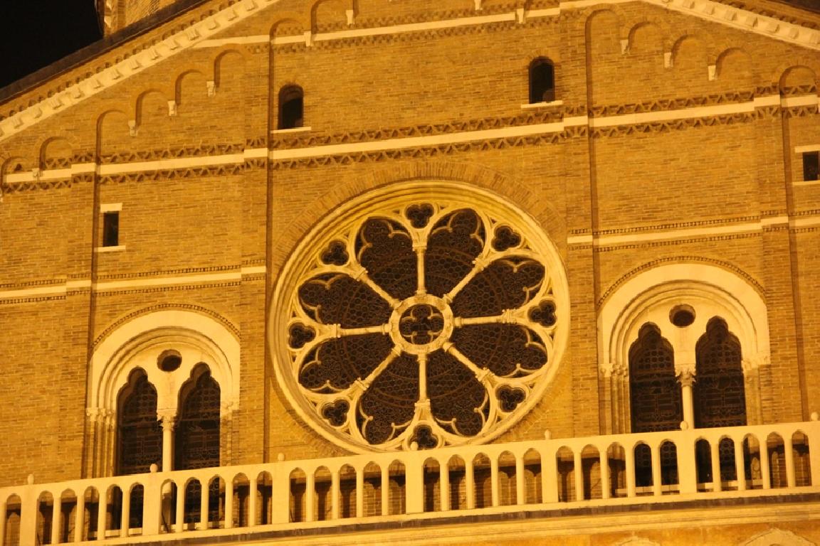 Пілігрымка вернікаў нарачанскай парафіі на кананізацыю Яна Паўла II і Яна XXIII Пілігрымка вернікаў нарачанскай парафіі на кананізацыю Яна Паўла II і Яна XXIII