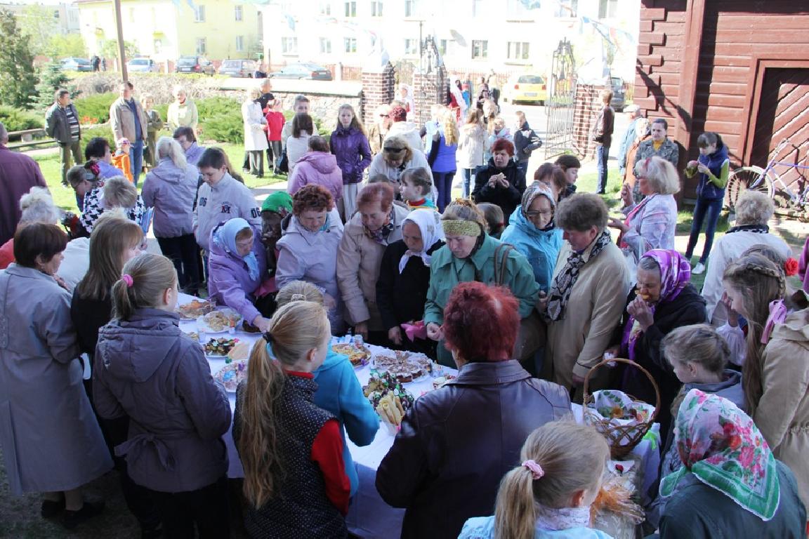 Імша-падзяка нарачанцаў за кананізацыю Яна Паўла II 