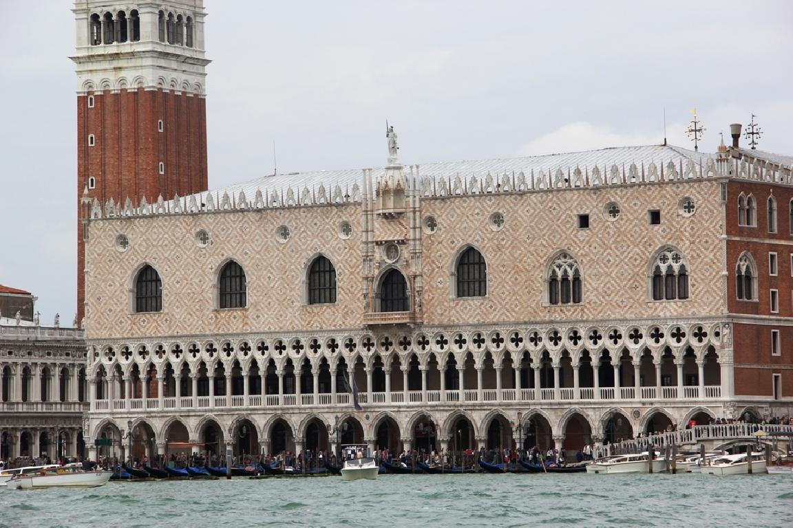 Пілігрымка вернікаў нарачанскай парафіі на кананізацыю Яна Паўла II і Яна XXIII Пілігрымка вернікаў нарачанскай парафіі на кананізацыю Яна Паўла II і Яна XXIII