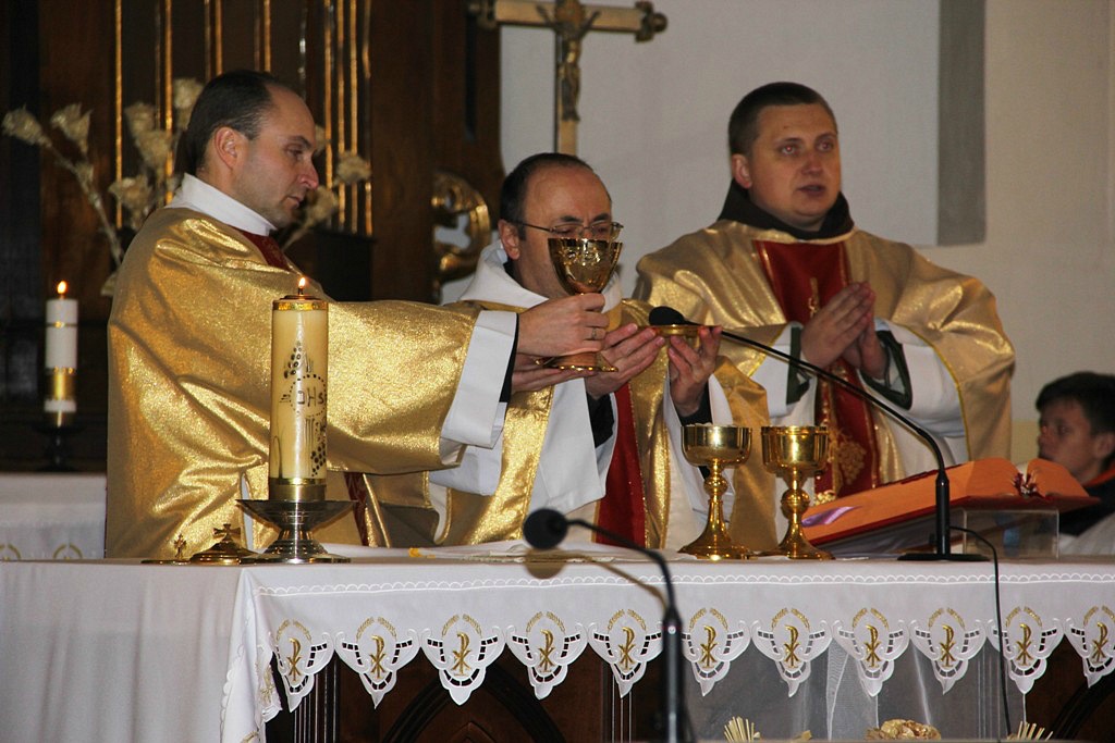 Дастаткова толькі Бога, ці 