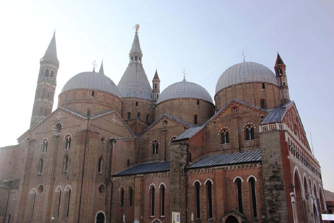 Пілігрымка вернікаў нарачанскай парафіі на кананізацыю Яна Паўла II і Яна XXIII Пілігрымка вернікаў нарачанскай парафіі на кананізацыю Яна Паўла II і Яна XXIII