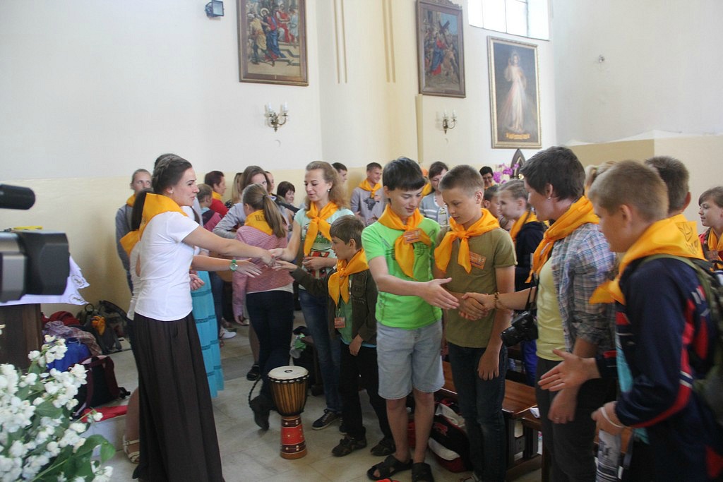 Да трона Маці Божай Будслаўскай