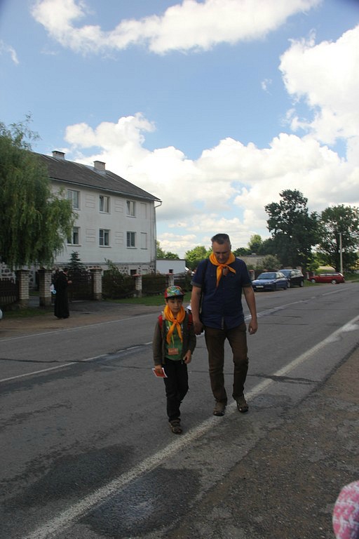 Да трона Маці Божай Будслаўскай