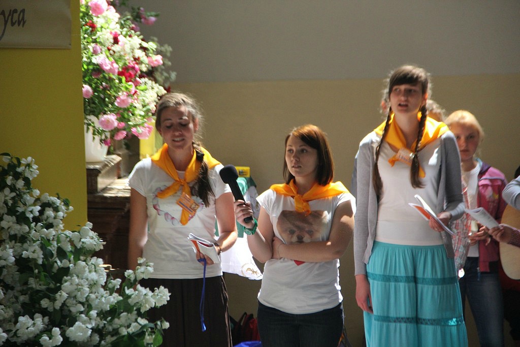 Да трона Маці Божай Будслаўскай