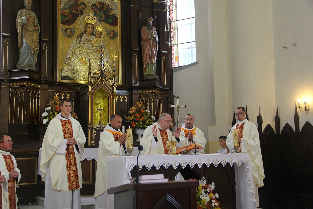 Да трона Маці Божай Будслаўскай