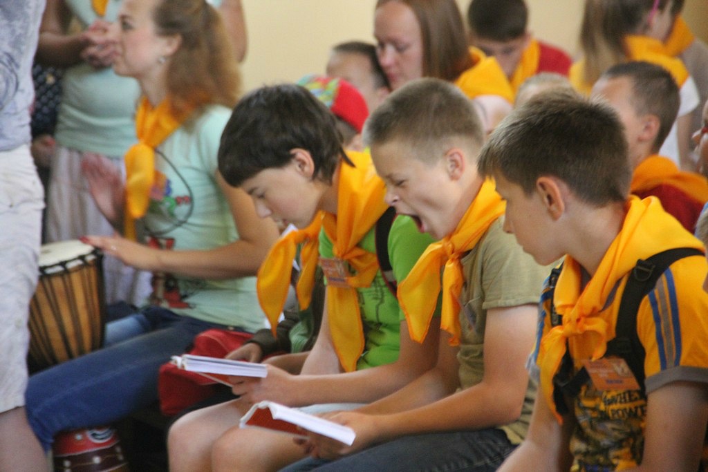 Да трона Маці Божай Будслаўскай